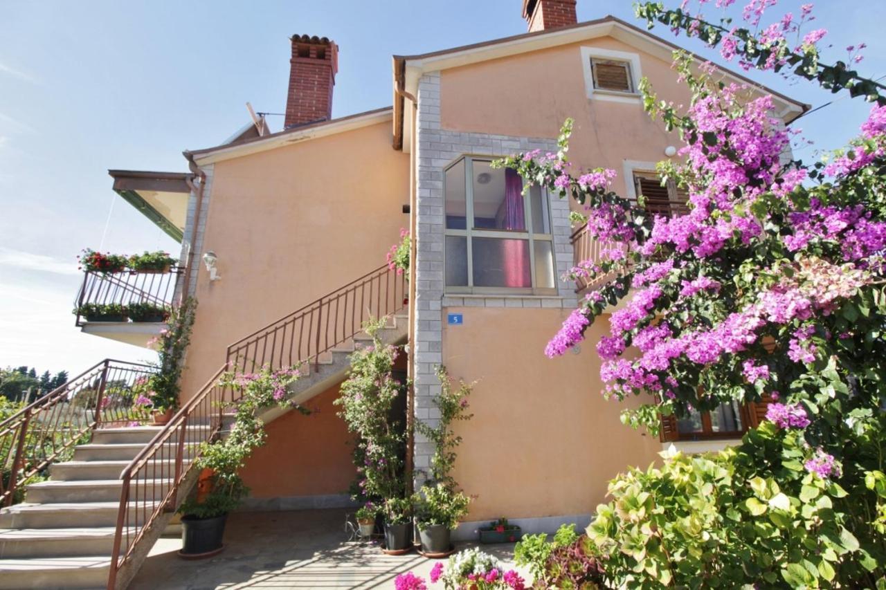 Apartments Marija Savudrija Exterior photo