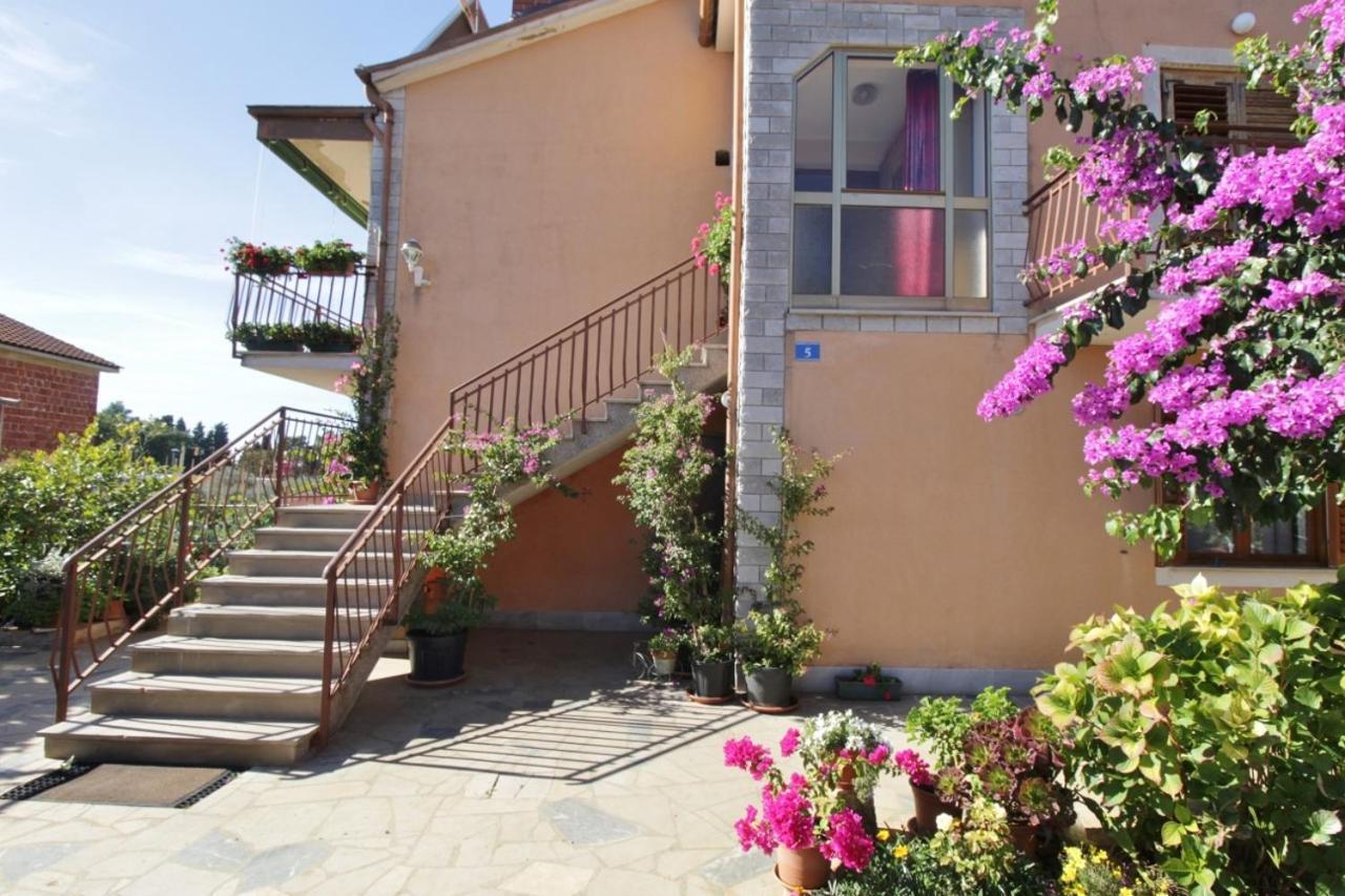Apartments Marija Savudrija Exterior photo